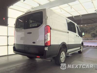 2025 Ford Transit 250 Cargo Van Low Roof 130.0" WB - zdjęcie 4 z 20 - miniatura