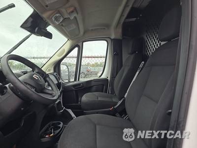 2025 Ram ProMaster 2500 Cargo Van Tradesman w/Passenger Seat Low Roof 136.0" WB - zdjęcie 7 z 28 - miniatura