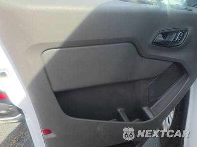 2025 Ford Transit 250 Cargo Van Low Roof 130.0" WB - zdjęcie 9 z 22 - miniatura