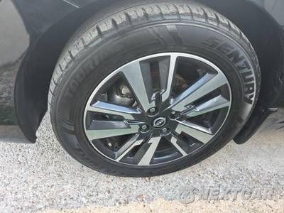 2024 Nissan Versa SV - zdjęcie 8 z 21 - miniatura