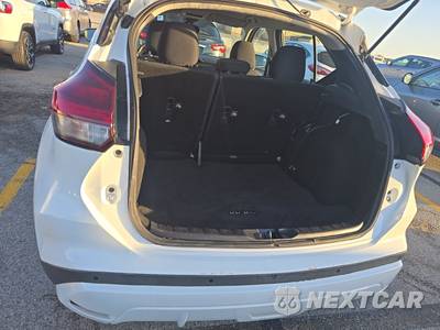 2022 Nissan Kicks S - zdjęcie 16 z 47 - miniatura
