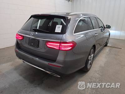 2017 Mercedes-Benz E 400 Sport 4MATIC Wagon - zdjęcie 4 z 25 - miniatura