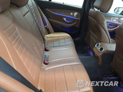 2017 Mercedes-Benz E 400 Sport 4MATIC Wagon - zdjęcie 14 z 25 - miniatura