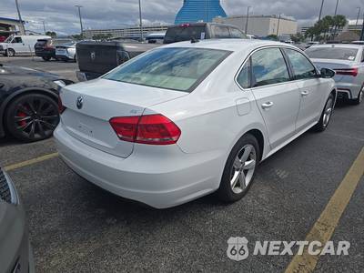 2012 Volkswagen Passat 2.5L SE - zdjęcie 4 z 31 - miniatura