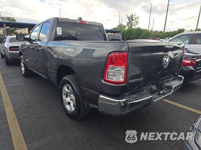 2022 Ram 1500 Big Horn Extended Cab Medium Bed - zdjęcie 6 z 38 - miniatura