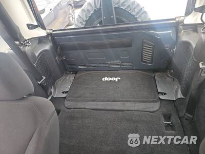 2016 Jeep Wrangler Sport - zdjęcie 13 z 18 - miniatura