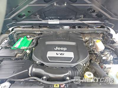 2016 Jeep Wrangler Sport - zdjęcie 15 z 18 - miniatura