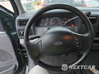 2001 Ford F-250 - zdjęcie 10 z 17 - miniatura