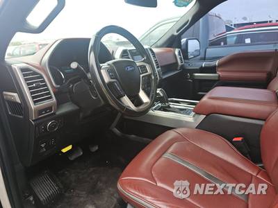 2018 Ford F-150 Platinum Crew Cab Short Bed - zdjęcie 7 z 38 - miniatura