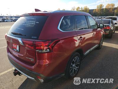2017 Mitsubishi Outlander GT - zdjęcie 4 z 31 - miniatura