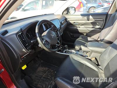 2017 Mitsubishi Outlander GT - zdjęcie 7 z 31 - miniatura