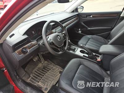2022 Volkswagen Passat 2.0T Limited Edition - zdjęcie 7 z 31 - miniatura