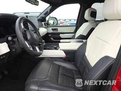 2023 Toyota Sequoia Capstone - zdjęcie 7 z 36 - miniatura