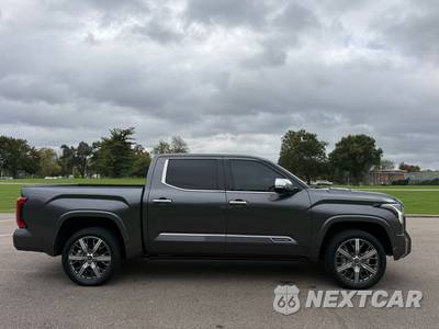 2023 Toyota Tundra Hybrid Capstone Crew Cab Short Bed - zdjęcie 11 z 41 - miniatura