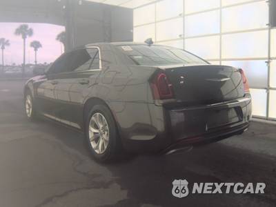 2016 Chrysler 300 Anniversary - zdjęcie 6 z 26 - miniatura