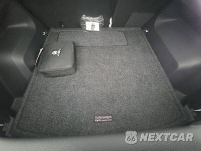 2022 Volkswagen Atlas Cross Sport V6 SE w/Technology - zdjęcie 16 z 32 - miniatura