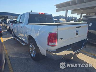 2018 Ram 1500 Laramie Crew Cab Short Bed - zdjęcie 6 z 27 - miniatura