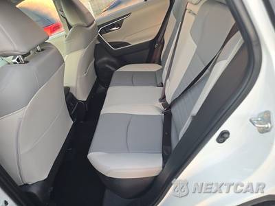 2025 Toyota RAV4 Hybrid XLE Premium - zdjęcie 13 z 19 - miniatura