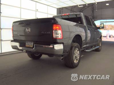 2024 Ram 2500 Big Horn Crew Cab Medium Bed - zdjęcie 4 z 40 - miniatura