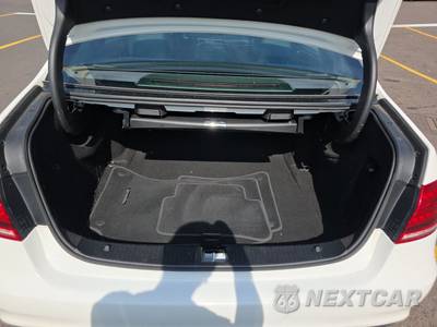 2015 Mercedes-Benz E 350 4MATIC Sedan - zdjęcie 16 z 27 - miniatura