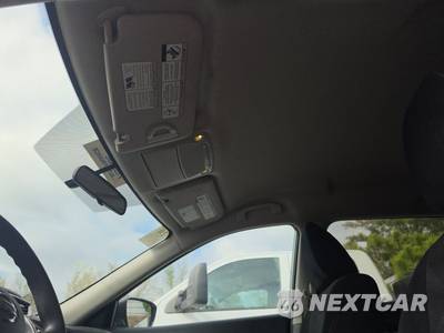 2016 Nissan Rogue S - zdjęcie 17 z 34 - miniatura
