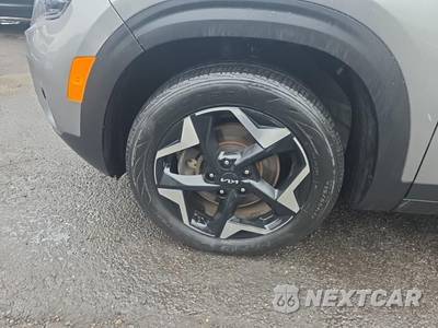 2024 Kia Seltos EX - zdjęcie 8 z 23 - miniatura