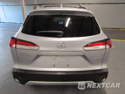 2022 Toyota Corolla Cross LE - zdjęcie 5 z 21 - miniatura