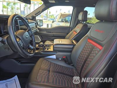 2024 Ford F-150 Lariat Crew Cab Short Bed - zdjęcie 7 z 20 - miniatura