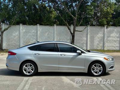 2018 Ford Fusion SE - zdjęcie 4 z 23 - miniatura