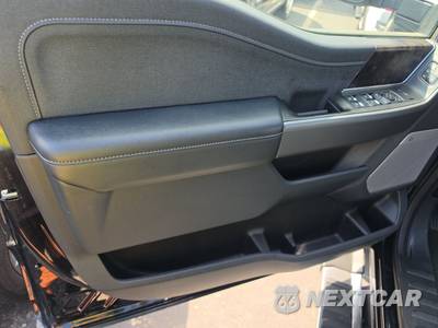 2025 Ford Super Duty F-250 Lariat Crew Cab Medium Bed - zdjęcie 9 z 24 - miniatura