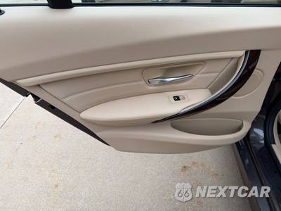 2015 BMW 3 Series Sedan 328i xDrive - zdjęcie 105 z 114 - miniatura