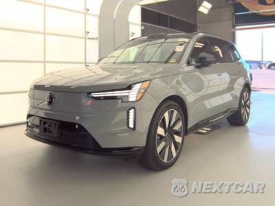 2025 Volvo EX90 Twin Motor Performance Ultra 6-Passenger