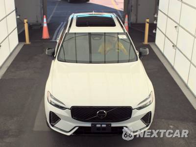 2026 Volvo XC60 B5 Plus - zdjęcie 2 z 20 - miniatura