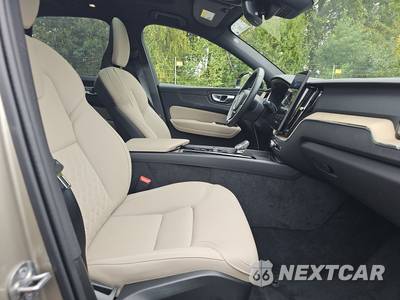 2026 Volvo XC60 B5 Plus - zdjęcie 8 z 23 - miniatura