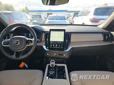 2026 Volvo XC90 B6 Plus 7-Passenger - zdjęcie 11 z 26 - miniatura