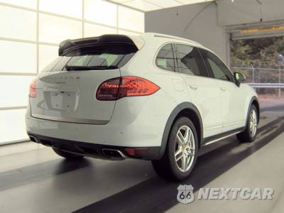 2014 Porsche Cayenne Platinum Ed. - zdjęcie 4 z 20 - miniatura