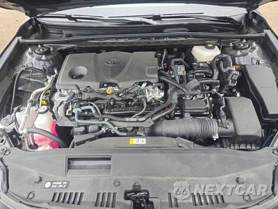 2026 Toyota Camry SE - zdjęcie 15 z 17 - miniatura