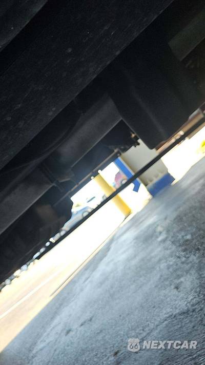 2015 Ford Super Duty F-250 Lariat Crew Cab Medium Bed - zdjęcie 32 z 34 - miniatura