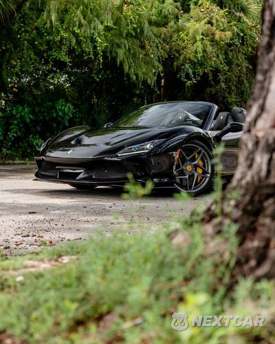 2023 Ferrari F8 Spider Convertible - zdjęcie 40 z 137 - miniatura