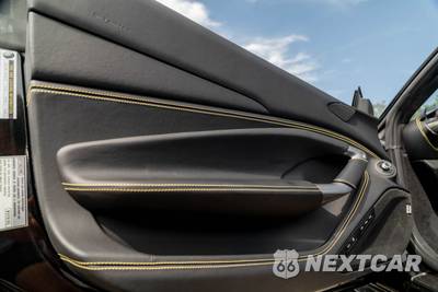 2023 Ferrari F8 Spider Convertible - zdjęcie 71 z 137 - miniatura