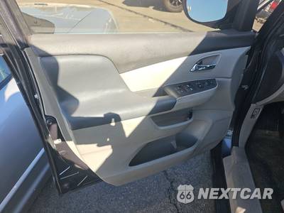 2016 Honda Odyssey SE 118.1" WB - zdjęcie 9 z 37 - miniatura