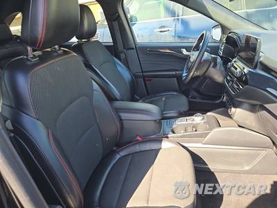2024 Ford Escape ST-Line - zdjęcie 8 z 24 - miniatura
