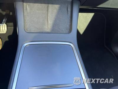 2023 Tesla Model Y Performance - zdjęcie 31 z 35 - miniatura