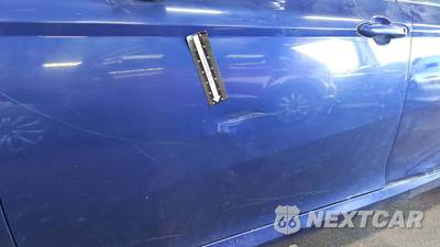 2018 Toyota Camry LE - zdjęcie 25 z 31 - miniatura