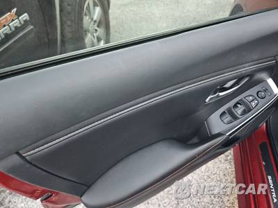 2022 Nissan Sentra SR - zdjęcie 9 z 28 - miniatura