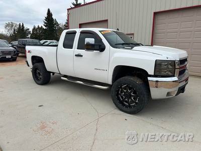 2009 Chevrolet Silverado 2500HD LT Extended Cab Medium Bed 1LT w/Rear Doors