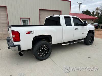 2009 Chevrolet Silverado 2500HD LT Extended Cab Medium Bed 1LT w/Rear Doors - zdjęcie 2 z 15 - miniatura