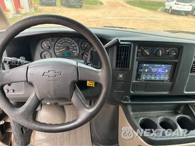 2003 Chevrolet Express 1500 Passenger Van 135.0" WB - zdjęcie 11 z 15 - miniatura