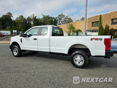 2022 Ford Super Duty F-350 XL Extended Cab Long Bed w/Rear Doors - zdjęcie 8 z 112 - miniatura