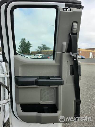 2022 Ford Super Duty F-350 XL Extended Cab Long Bed w/Rear Doors - zdjęcie 56 z 112 - miniatura